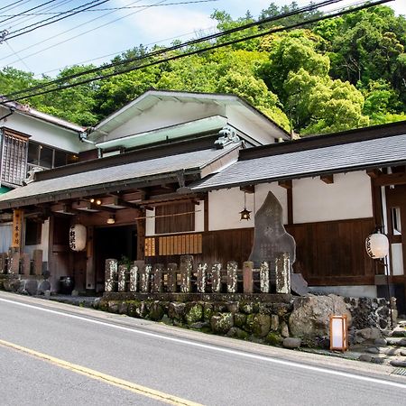 Togakubo Hotel Isehara Екстериор снимка