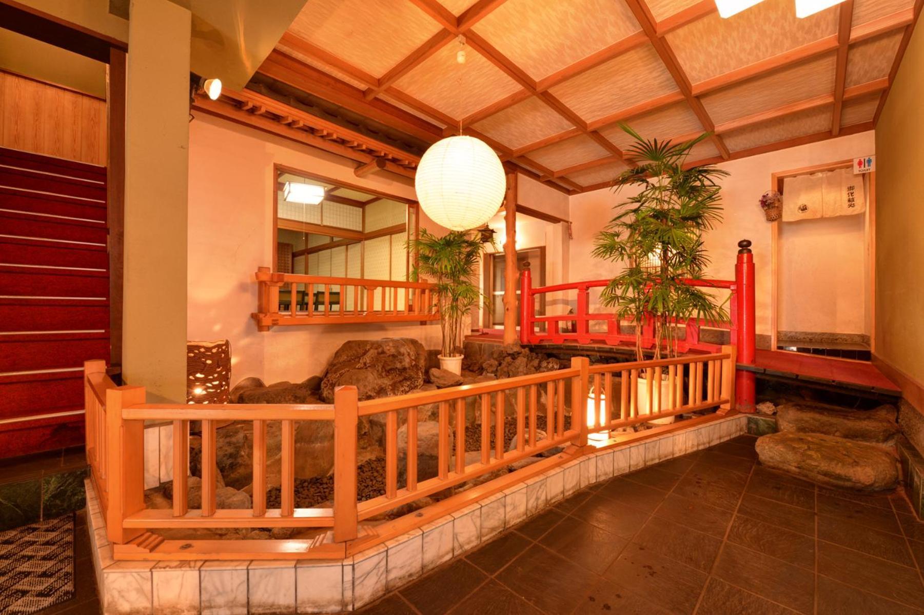 Togakubo Hotel Isehara Екстериор снимка